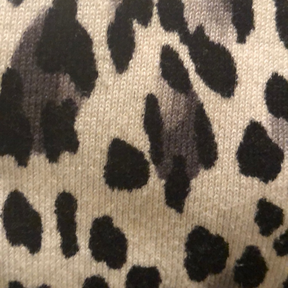 Meet your Posher, Mia